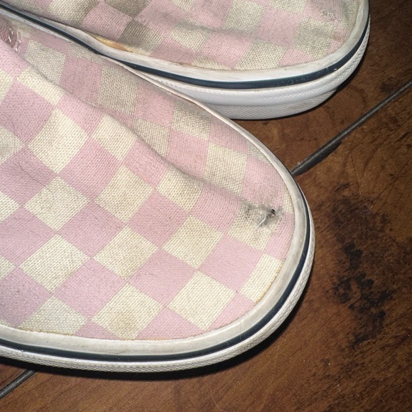 Vans - Picture 3 of 3